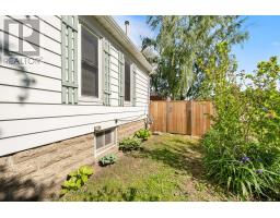 254 DURAND STREET - 40