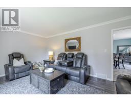 59 FARMINGTON AVENUE - 12