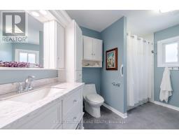 59 FARMINGTON AVENUE - 17