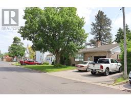 124 SYDENHAM STREET W - 15