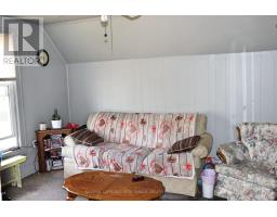 124 SYDENHAM STREET W - 24