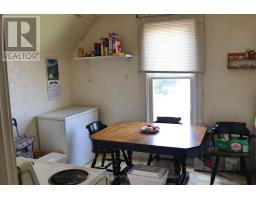 124 SYDENHAM STREET W - 26