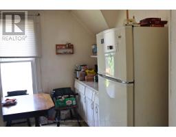 124 SYDENHAM STREET W - 27