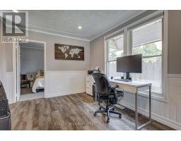 22738 THAMES ROAD - 23