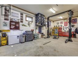 22738 THAMES ROAD - 36