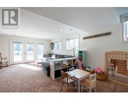 378 MACDONALD STREET - 28