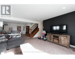 378 MACDONALD STREET - 30