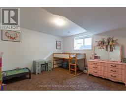 378 MACDONALD STREET - 35