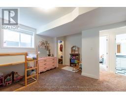 378 MACDONALD STREET - 36