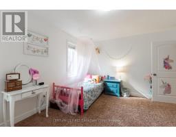 378 MACDONALD STREET - 39