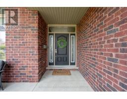 378 MACDONALD STREET - 4