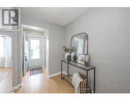 64 EDMUNDS CRESCENT - 8