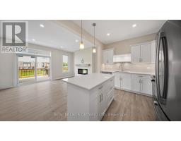 93 KEBA CRESCENT - 7