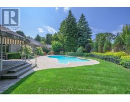 6 TETHERWOOD COURT - 8