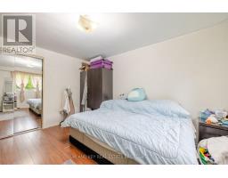 800 MONSARRAT AVENUE E - 18