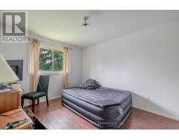 800 MONSARRAT AVENUE E - 22