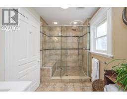 558 PRINCESS AVENUE - 22