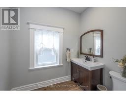 558 PRINCESS AVENUE - 6