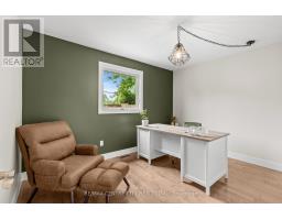 1175 GLENORA DRIVE - 23