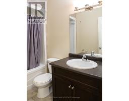 44 ESSEX STREET - 17