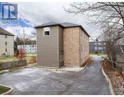 44 ESSEX STREET - 3
