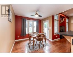 44 RIVERBANK DRIVE - 17