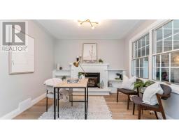573 CHURCHILL CRESCENT - 14