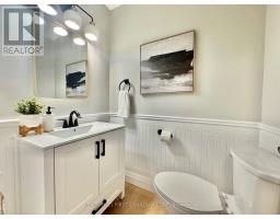 573 CHURCHILL CRESCENT - 15