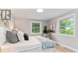 573 CHURCHILL CRESCENT - 17