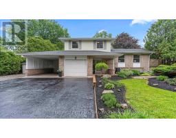 573 CHURCHILL CRESCENT - 2