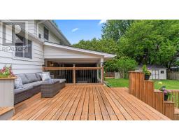 573 CHURCHILL CRESCENT - 31