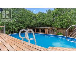 573 CHURCHILL CRESCENT - 33
