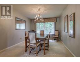 981 FARNHAM COURT - 20