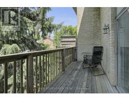 30 - 1399 COMMISSIONERS ROAD W - 11