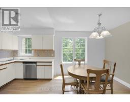 30 - 1399 COMMISSIONERS ROAD W - 14