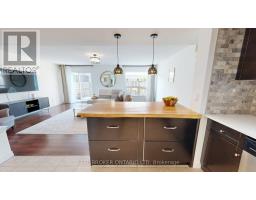 868 REEVES AVENUE - 6