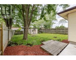 144 LACEY CRESCENT - 27