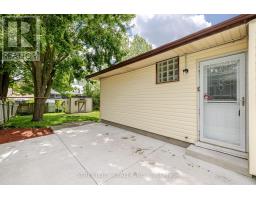 144 LACEY CRESCENT - 31