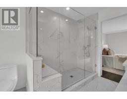 61 SHAVIAN BOULEVARD - 25