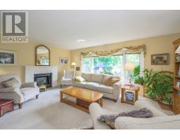 51 - 50 FIDDLERS GREEN ROAD - 11