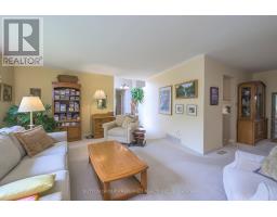 51 - 50 FIDDLERS GREEN ROAD - 14