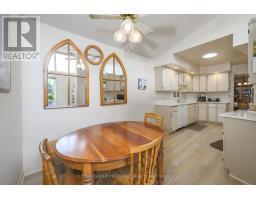51 - 50 FIDDLERS GREEN ROAD - 20