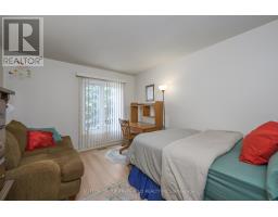 51 - 50 FIDDLERS GREEN ROAD - 29