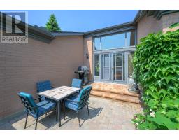 51 - 50 FIDDLERS GREEN ROAD - 6
