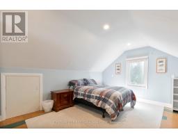 136 COLUMBIA AVENUE - 18