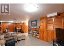 136 COLUMBIA AVENUE - 24