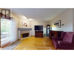 7 - 70 GLENROY ROAD - 12
