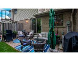 7 - 70 GLENROY ROAD - 7