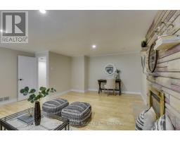 52 GLENDALE AVENUE - 24
