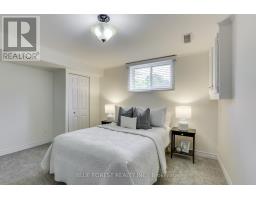 52 GLENDALE AVENUE - 28